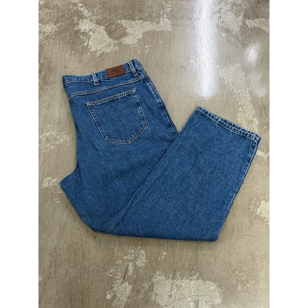L.L. Bean Relaxed Fit Jeans Mens 44x30 Medium Wash Blue Denim 100% Cotton 0095